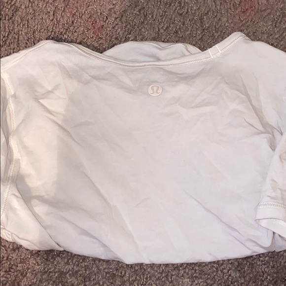 Lululemon cropped tee - Picture 1 of 2